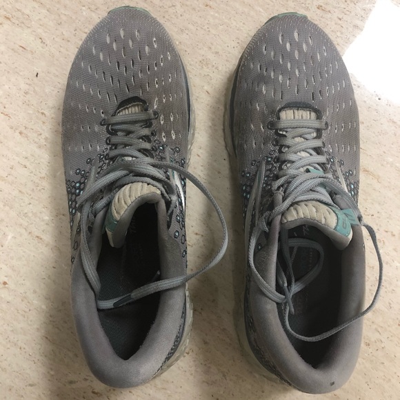 brooks glycerin size 9